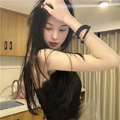 玉女撩春
